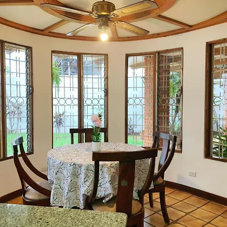 Casa 8 Bed&Breakfast-3